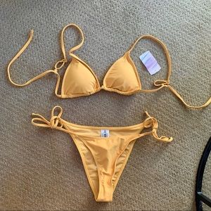 Brand new Forever21 bikini suit - yellow